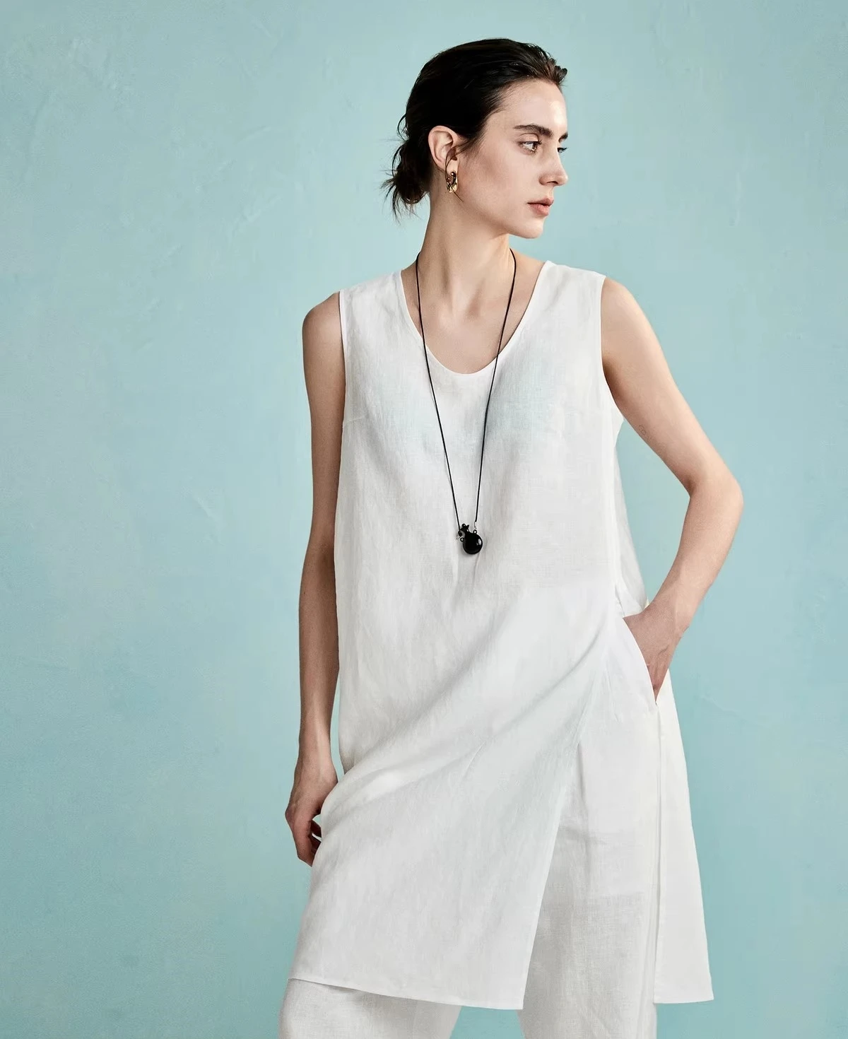 All-linen U-neck side-slit smock female Spring/Summer 2025 Sleeveless top