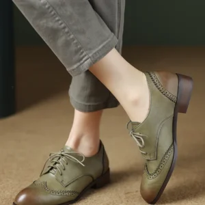 EAGSITY Genuine Leather British style oxford shoes women lace up cow leather shoes pointed toe square heel derby shoes brogue