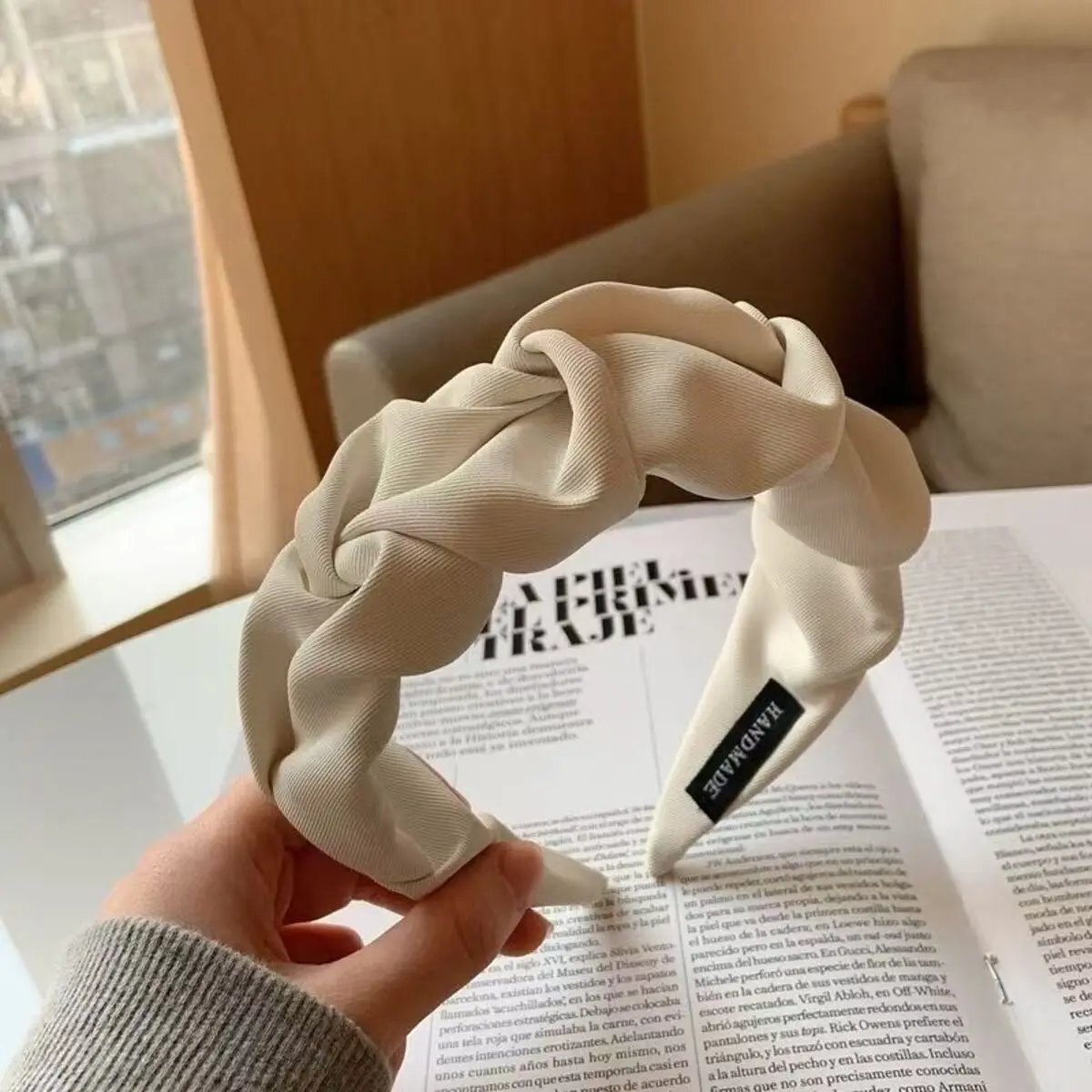 kf-Aa9b2d701e8cb4bd8b3e99b73bb775895G