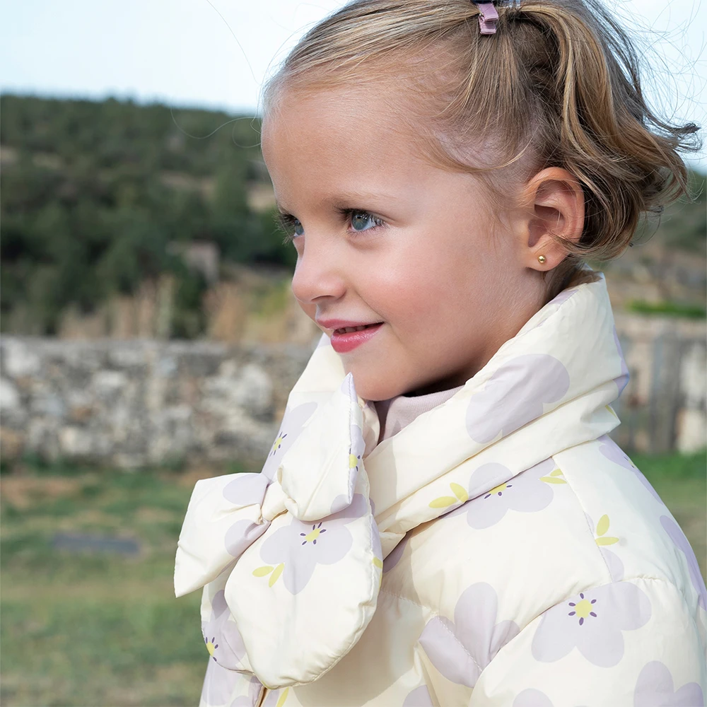 kf-S5a26a14a870d4b9b9d72032da6dd2171d