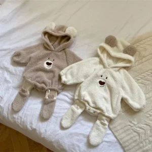 HY22150 Korean Style Baby Bear Plush Long Sleeve Bootie Onesie Soft Coral Fleece Hooded Crawling Suit for Infants And Toddlers