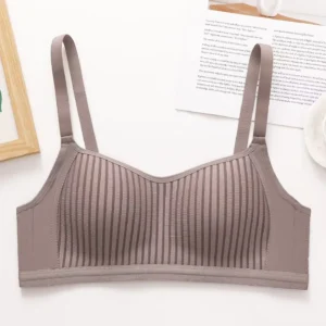 Large Size Seamless Small Breast Push Up Women's Bra Without Wires Fixed Cup Breast Reduction Bra Thin Style